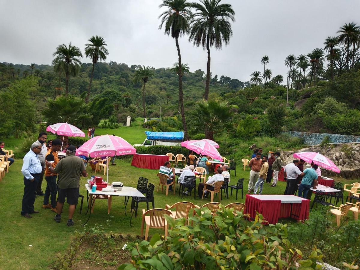 Mystic Mount Resort Camp Mount Abu Exterior foto